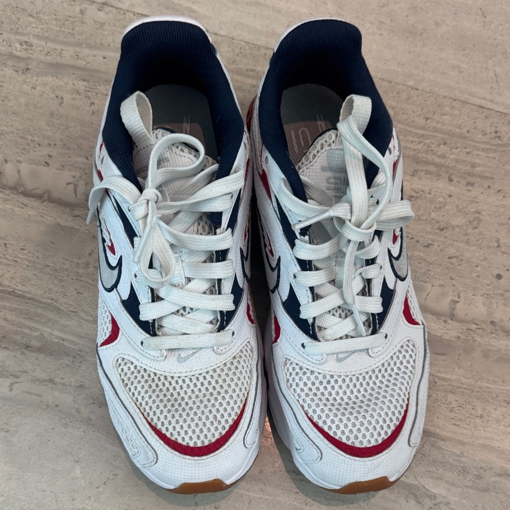 Nike White Navy Red Women’s Athletic Sneakers